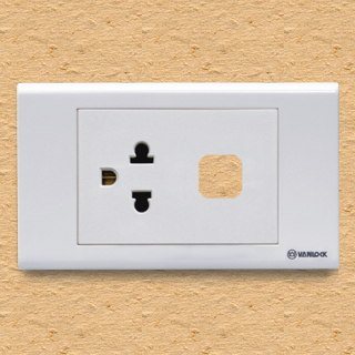 Ổ cắm đôi 3 chấu + 1 lỗ S18UEX